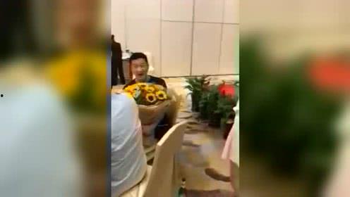 吃瓜喝醉女生,一场关于青春与成长的狂欢