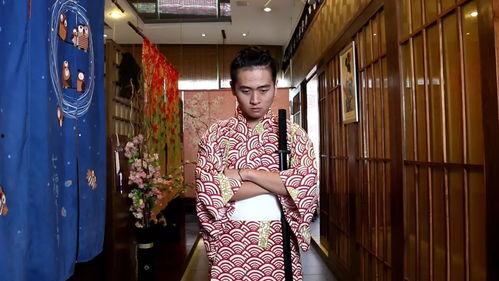 沈汝凡和服吃瓜