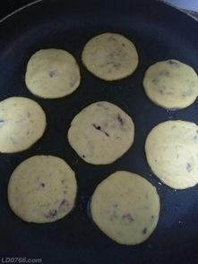 直播吃瓜吃饼是真的吗,揭秘网络直播的趣味与真相