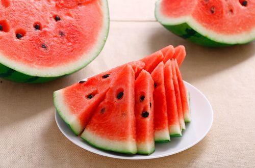 吃瓜卡路里,轻松了解日常饮食中的热量消耗